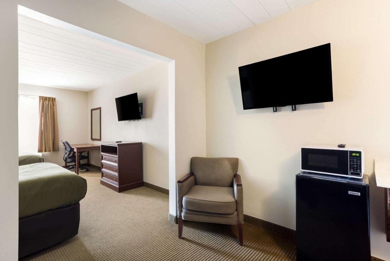 Quality Inn & Suites Monterey, Tn - Crossville, Tn Exterior foto